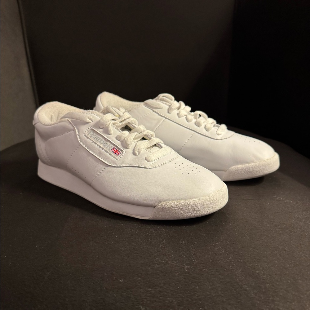 Reebok Princess Womens All-White Classic Leather Sneakers Size 7.5 US
